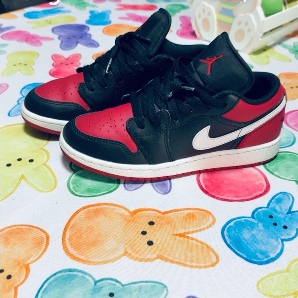 Nike Air Jordan 1 Low Black/Red/White